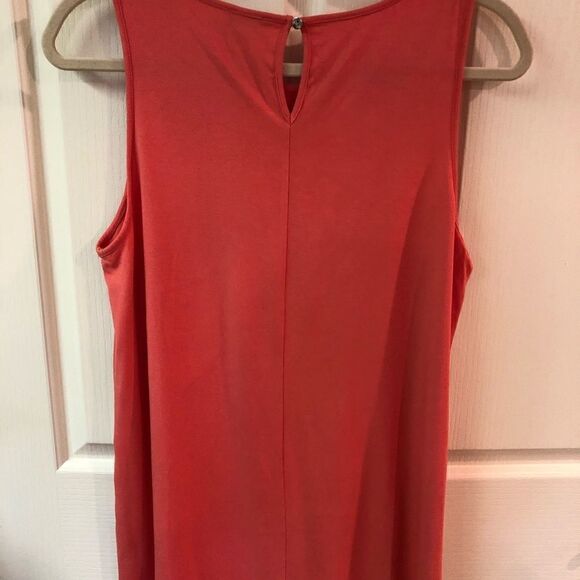 Vince Camuto sleeveless tunic, coral and white - Picture 4 of 5